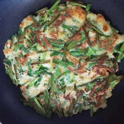 子供達の昼食に作りました。生地が美味しく、ニラがたっぷりでどんどん箸がすすみました。